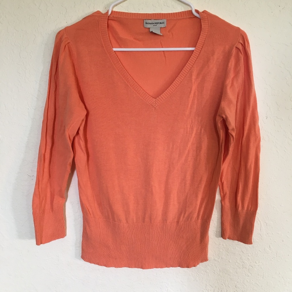 Banana Republic women's coral thin cotton 3/4 sweater. Size M.